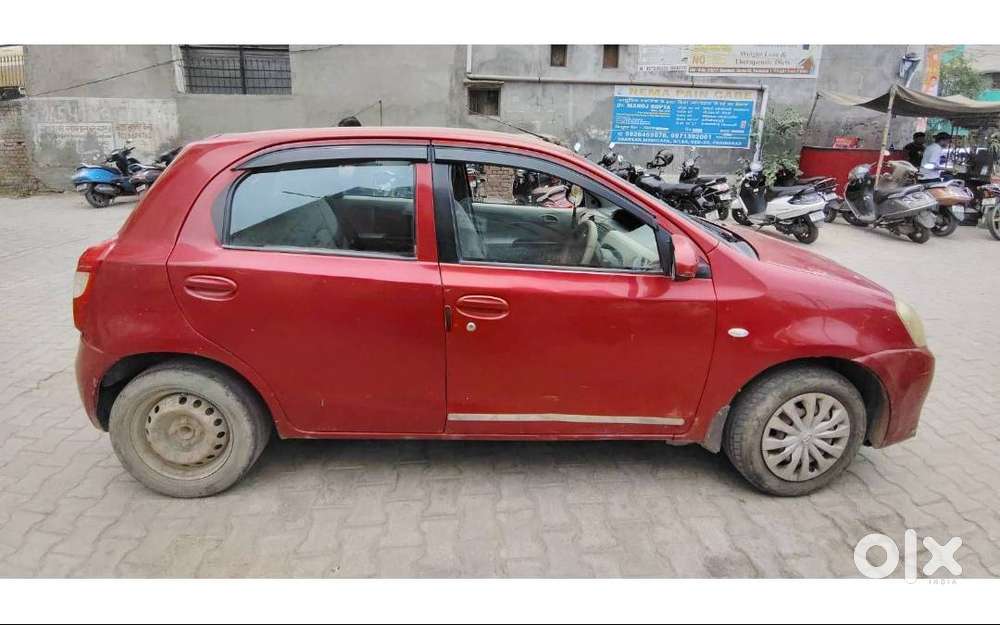 Toyota Etios Liva 2014 Cng & Hybrids Good Condition