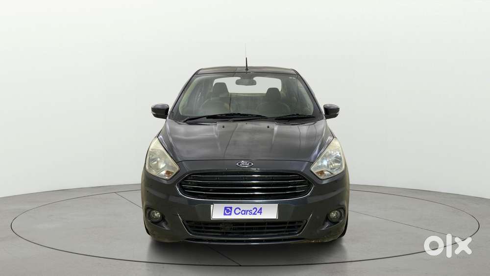 Ford Figo Aspire Titanium, 2016, Petrol