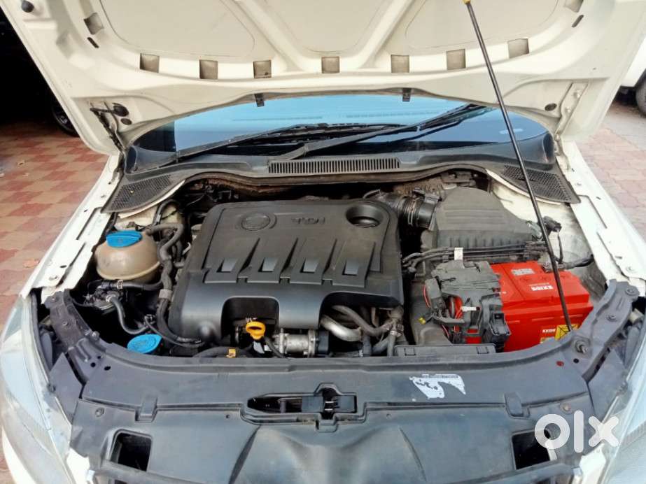 Skoda Rapid 1.5 Tdi At Ambition Plus, 2015, Diesel