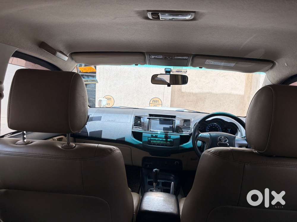 Toyota Fortuner 2014 Dec 4x2 Automatic