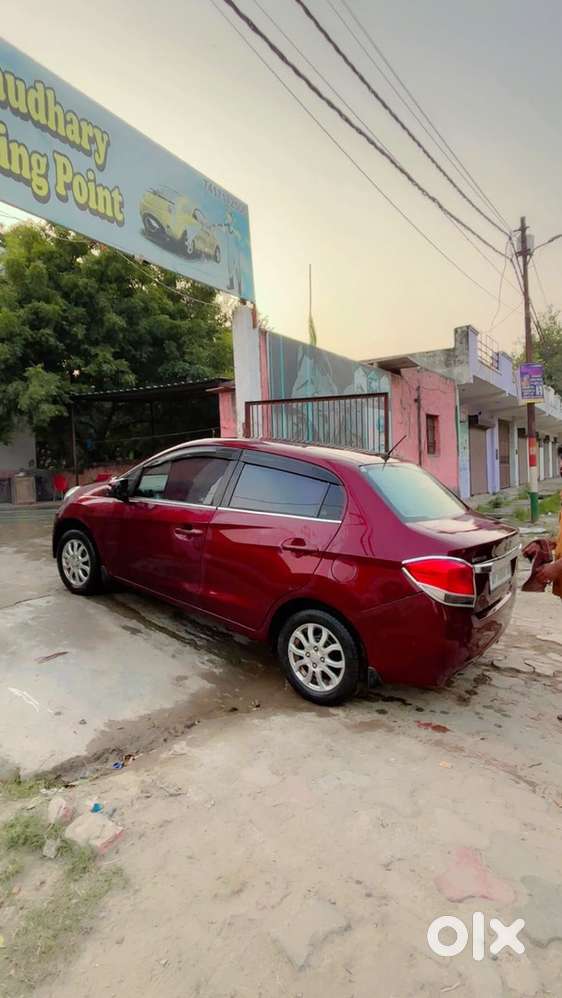 Honda Amaze 2013 | Top Model | Good Condition