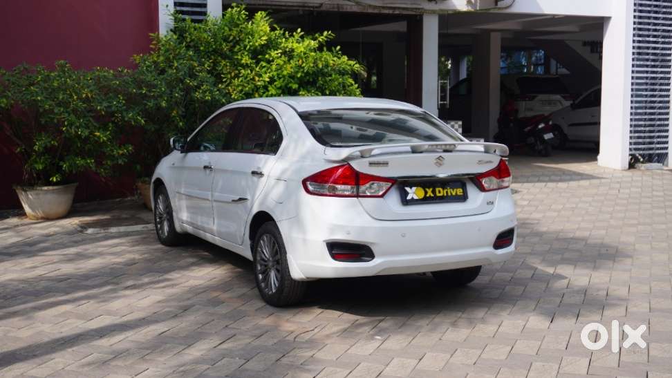 Maruti Suzuki Ciaz 2014-2017 At Zxi Plus, 2016, Petrol