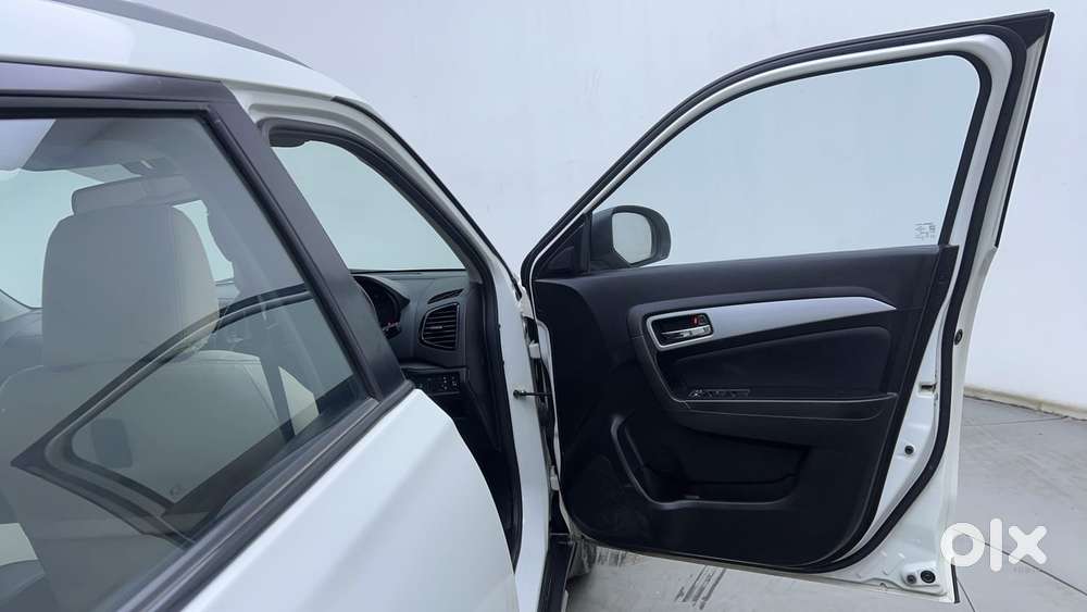 Maruti Suzuki Vitara Brezza 1.5 Zxi Plus At, 2021, Petrol