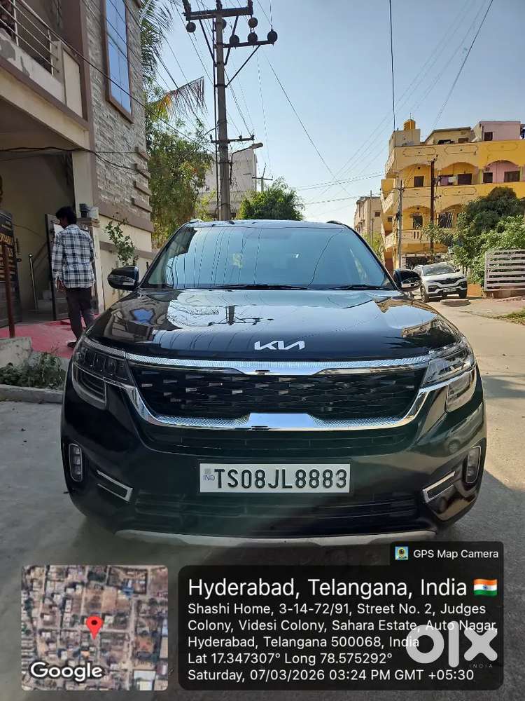 Selling My Kia Seltos Htx , Black Colour