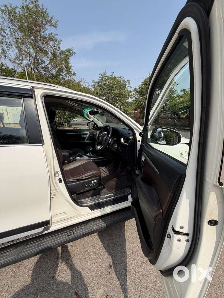 Toyota Fortuner 3.0 4x2 Automatic, 2018, Diesel