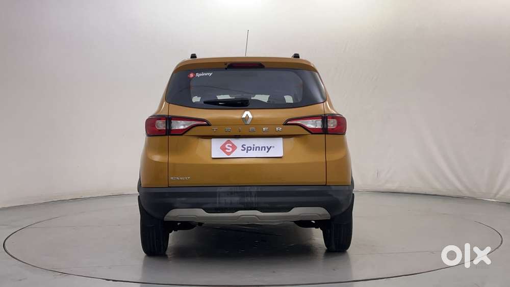 Renault Triber Rxz Easy-r Amt, 2023, Petrol