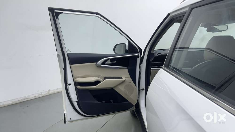 Kia Carens 1.5 Luxury Plus Diesel 7str Imt, 2023, Diesel