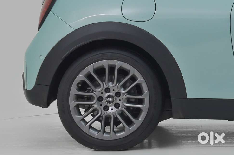 Mini Favoured Pack, 2026, Petrol