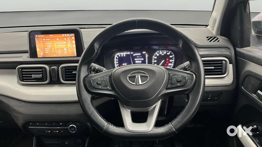 Tata Punch 1.2 Revotron Creative Amt Dual Tone, 2022, Petrol