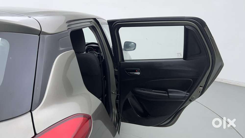 Maruti Suzuki Swift Amt Vvt Vxi, 2018, Petrol