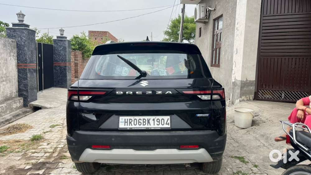Maruti Brezza Zxi 2025