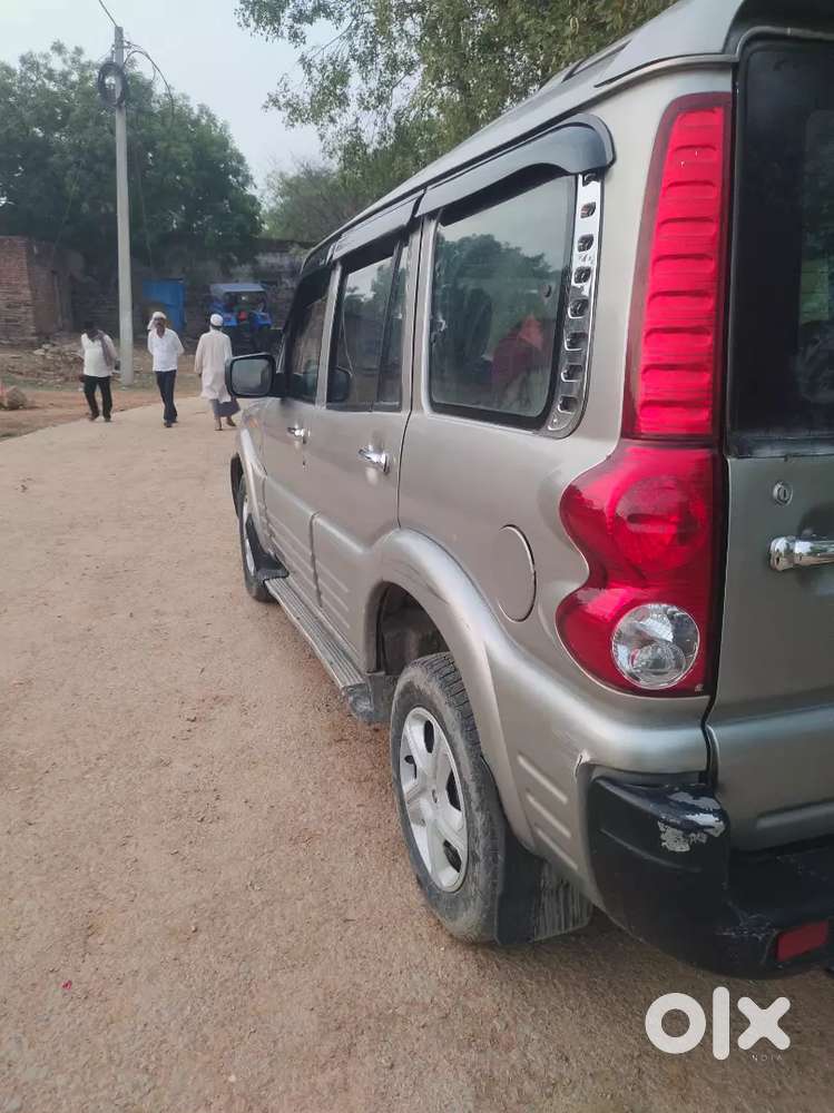 Mahindra Five-door Thar 2012