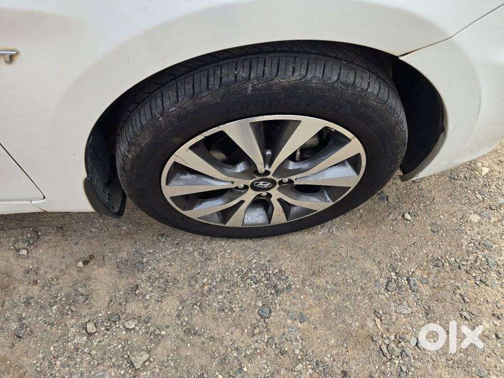 Hyundai Fluidic Verna 1.6 Vtvt Sx, 2014, Petrol
