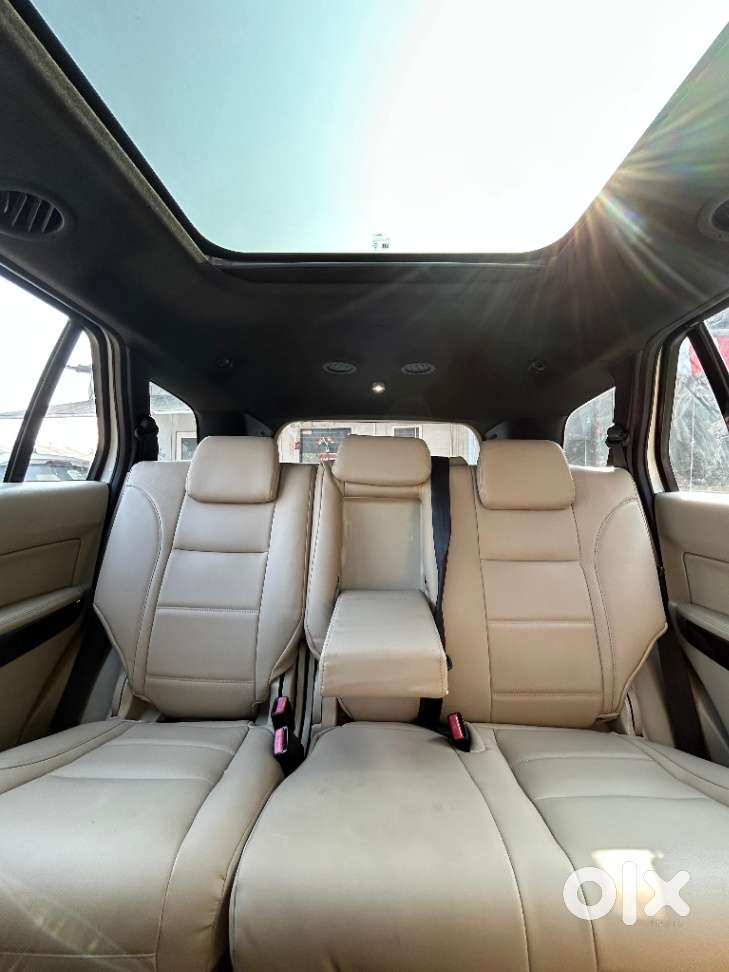 Ford Endeavour 3.2 Titanium 4x4 At, 2017, Diesel