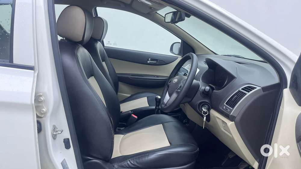 Hyundai I20 Sportz 1.2, 2012, Petrol