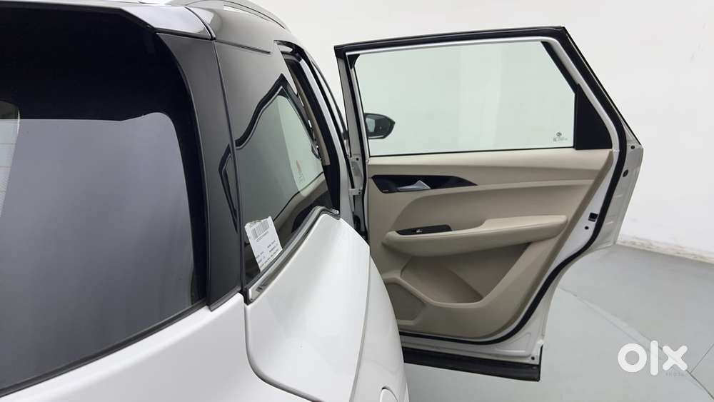 Mg Hector Sharp At, 2021, Petrol