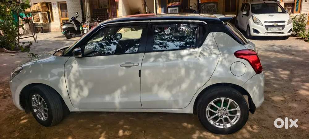 Maruti Suzuki Swift 2023 Petrol 49250 Km Driven