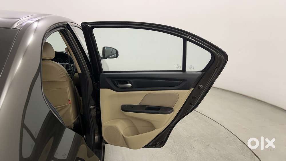 Honda Amaze Vx 1.2 Petrol Mt, 2022, Petrol