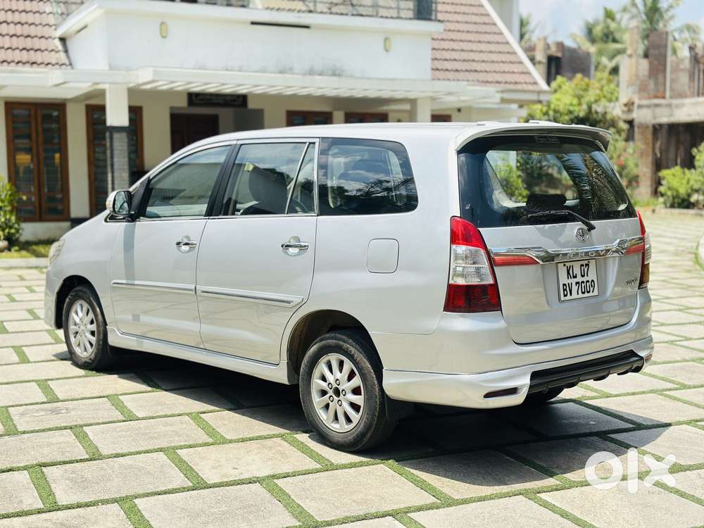 Toyota Innova 2.5 V 7 Str, 2012, Diesel