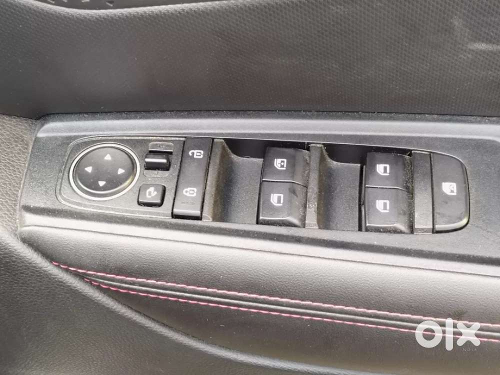 Kia Sonet Gtx Plus Turbo Dct, 2023, Petrol