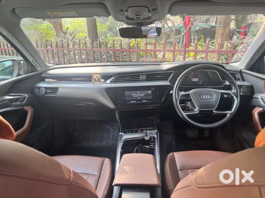 Audi E-tron 55 Sportback, 2024, Electric