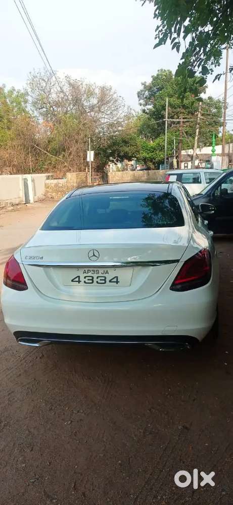 Mercedes-benz C-class 2020 Diesel 43000 Km Driven