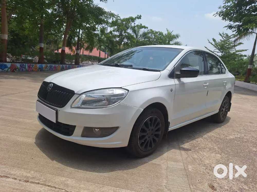 Skoda Rapid 2015 Diesel 75000 Km Driven