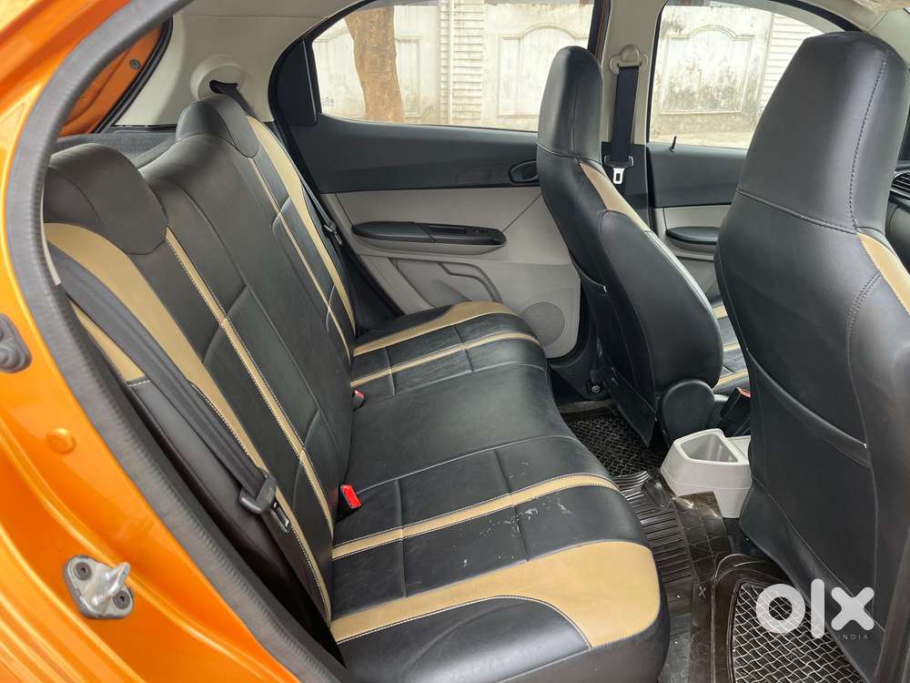 Tata Tiago 1.2 Revotron Xt (o), 2016, Petrol