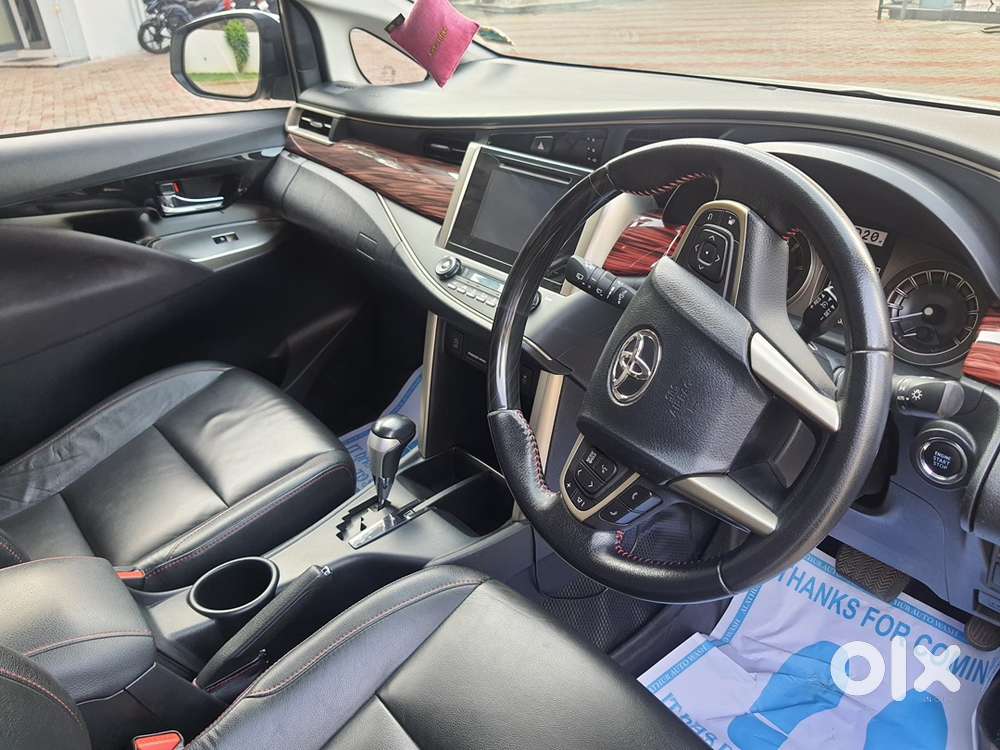 Innova Crysta 2.8 Touring Sport 2017