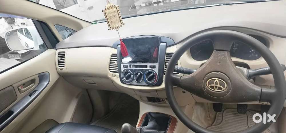 Toyota Innova 2006 Diesel Well Maintained