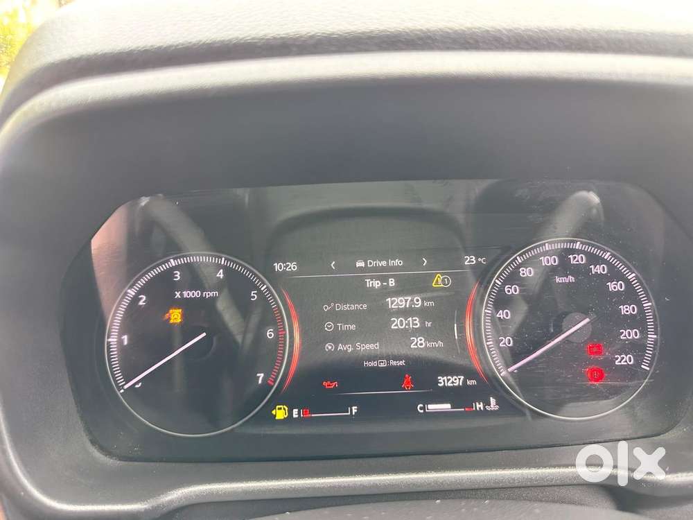 Mahindra Scorpio-n 2.2 Z8 Diesel Mt 7 Str, 2025, Petrol