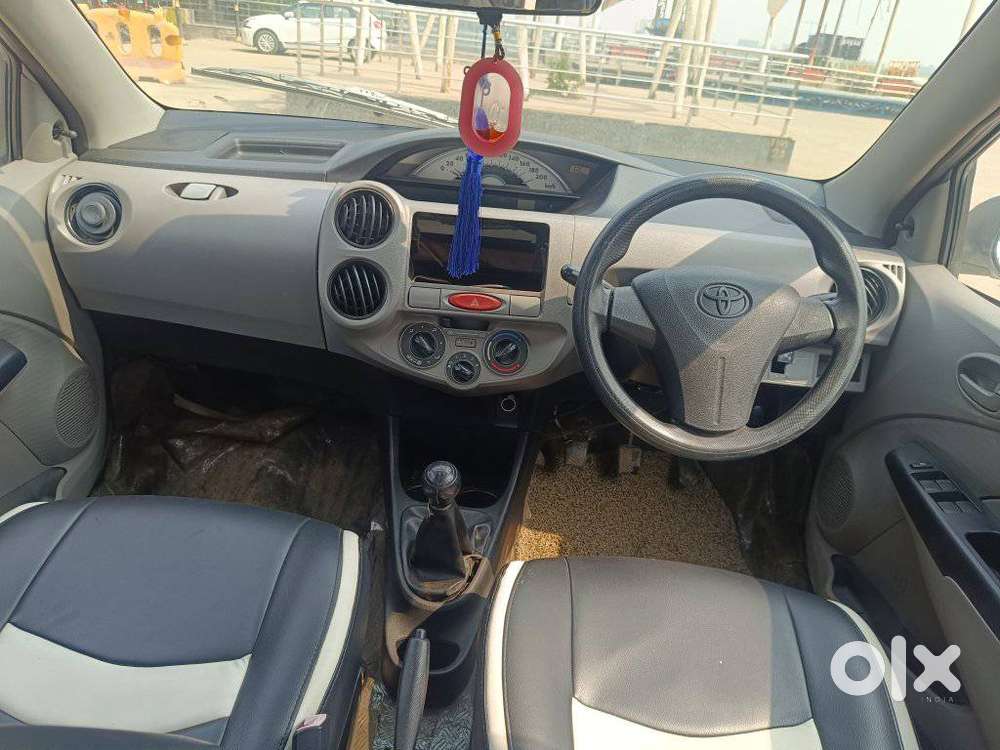 Toyota Etios 2010-2012 G, 2011, Cng & Hybrids