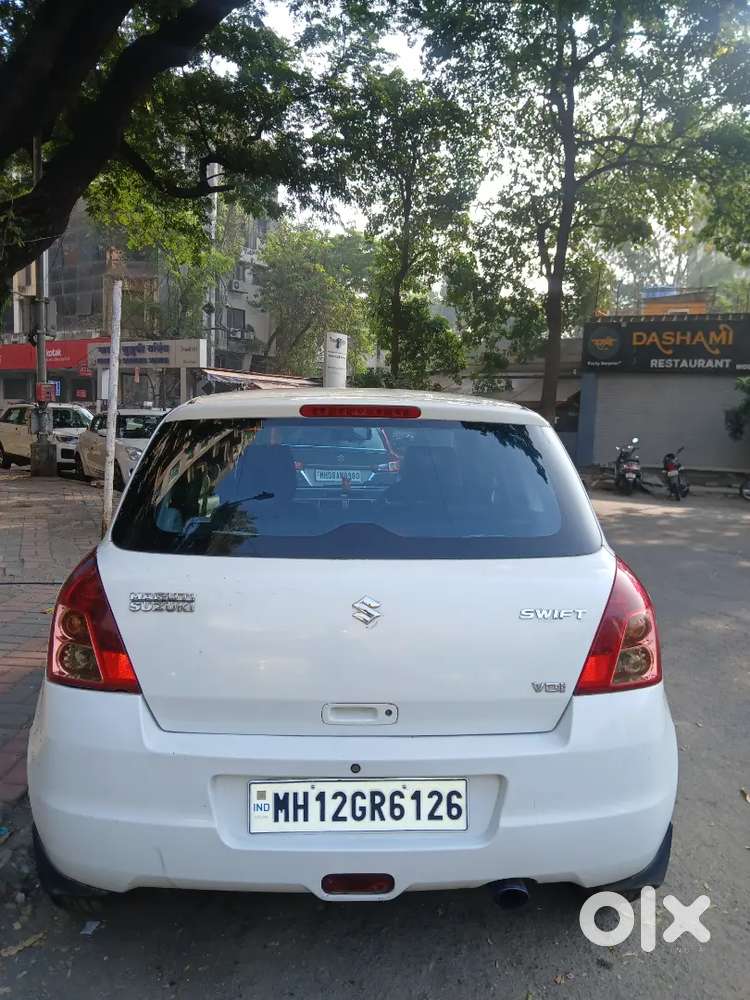 Maruti Suzuki Swift 2011 Diesel 105000 Km Driven
