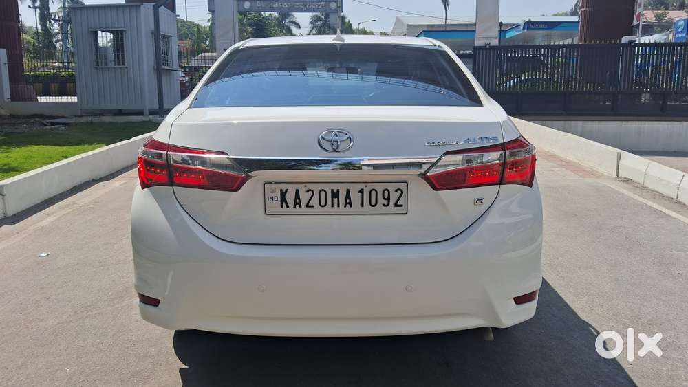 Toyota Corolla Altis 2010-2013 G, 2014, Petrol