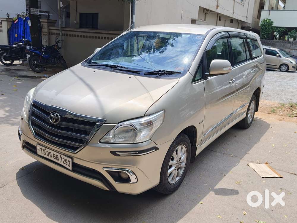 Toyota Innova 2.5 V 7 Str, 2013, Diesel