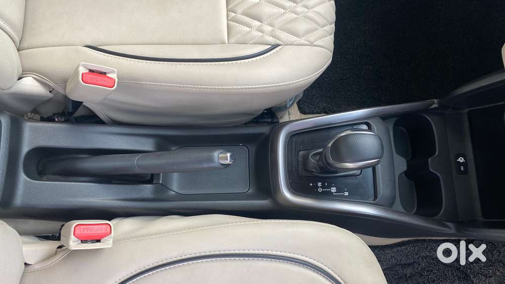 Maruti Suzuki Swift Dzire Amt Zxi, 2025, Petrol