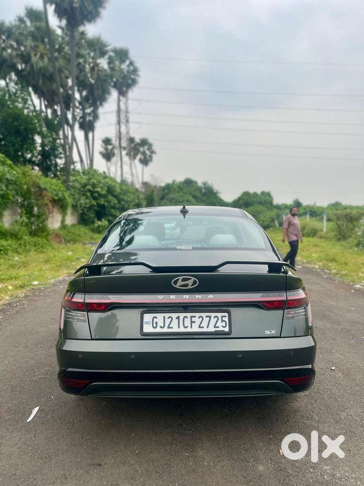 Hyundai Verna Sx Petrol At, 2025, Petrol