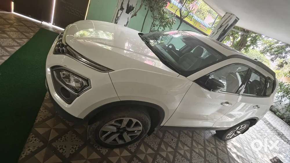 Tata Safari 2021 Diesel 65388 Km Driven