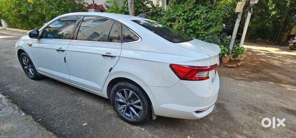 Skoda Slavia 2022 Petrol Well Maintained