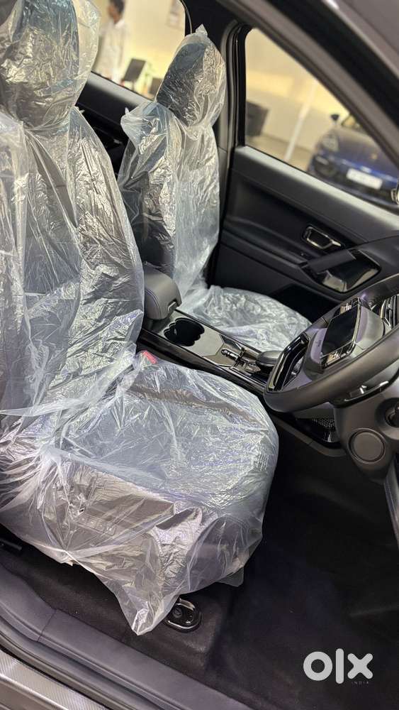 Tata Safari Adventure Plus Dark Edition, 2026, Diesel