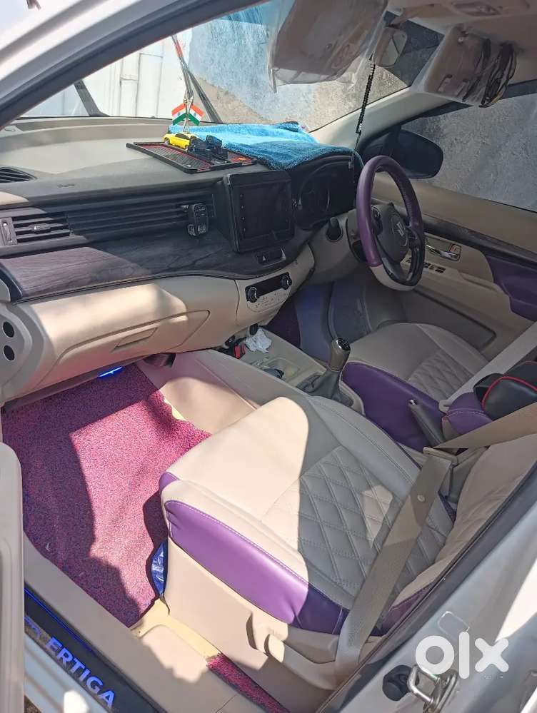 Maruti Suzuki Ertiga Zxi 2022 - Manual Petrol