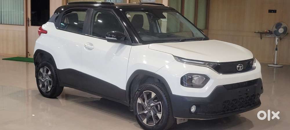 Tata Punch 1.2 Revotron Creative Amt Dual Tone, 2023, Petrol