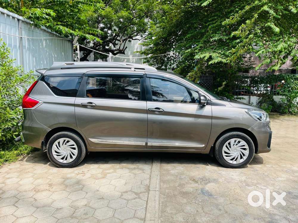 Maruti Suzuki Ertiga 1.5 Vxi, 2022, Petrol