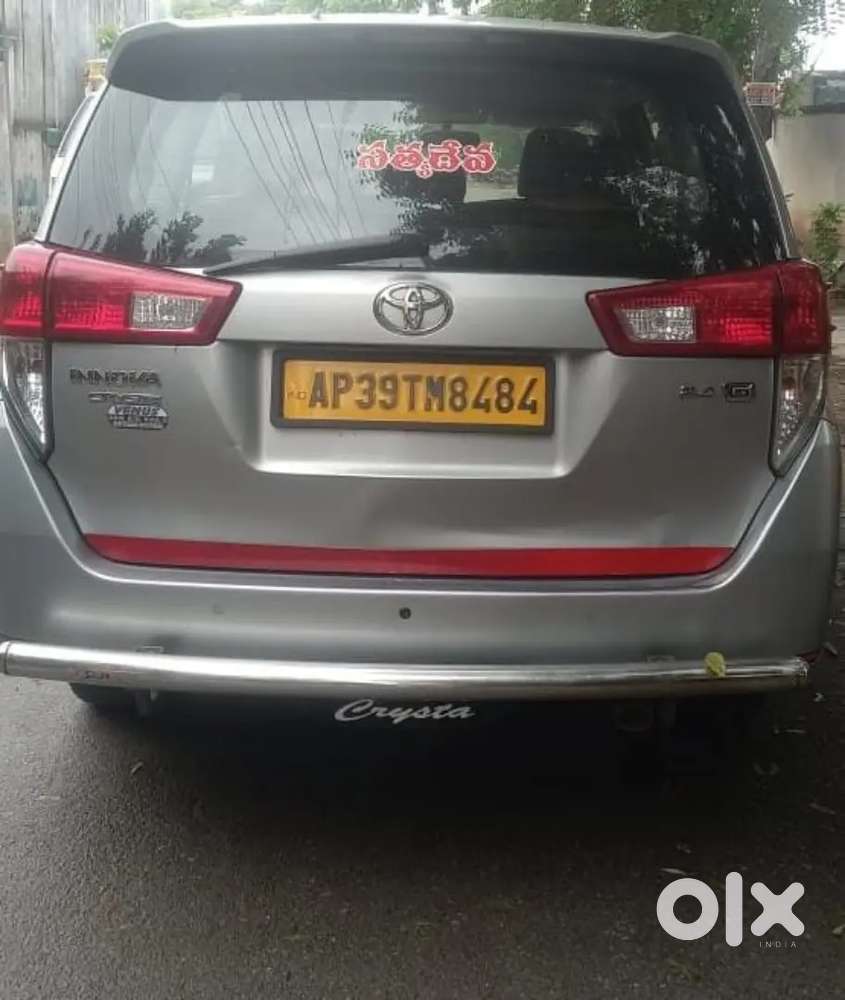 Toyota Innova Crysta 2020 Diesel 295000 Km Driven