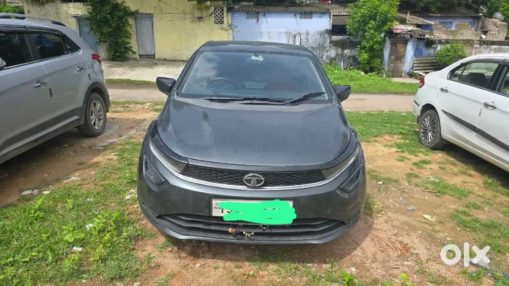 Tata Altroz Xe Petrol 2021