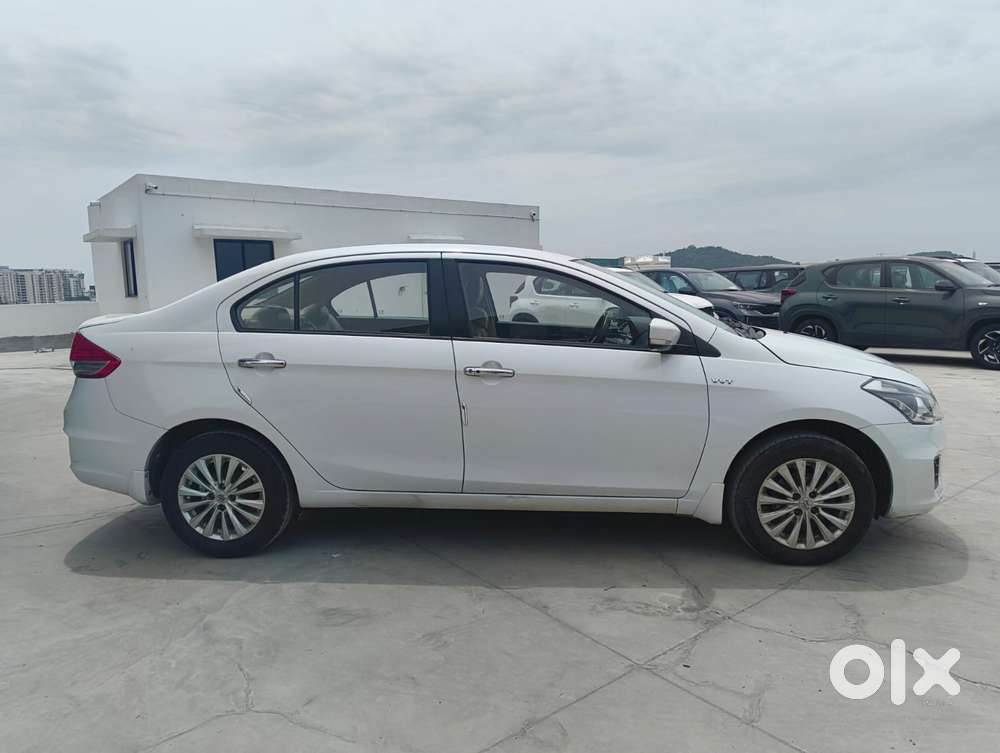 Maruti Suzuki Ciaz Zxi, 2015, Petrol