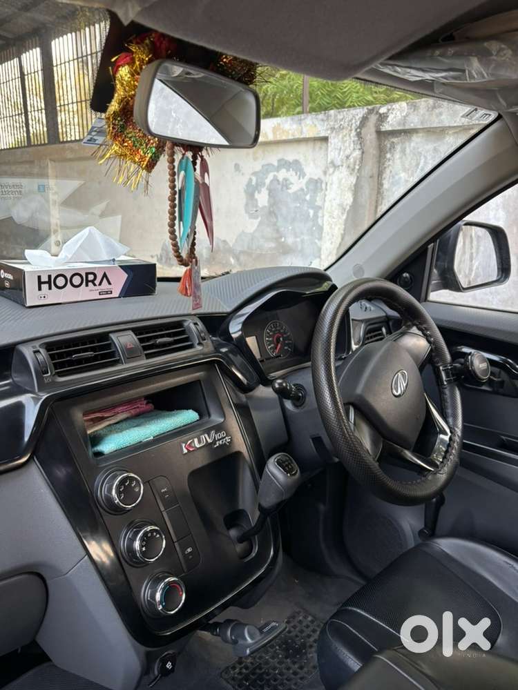 Mahindra Kuv 100 2018