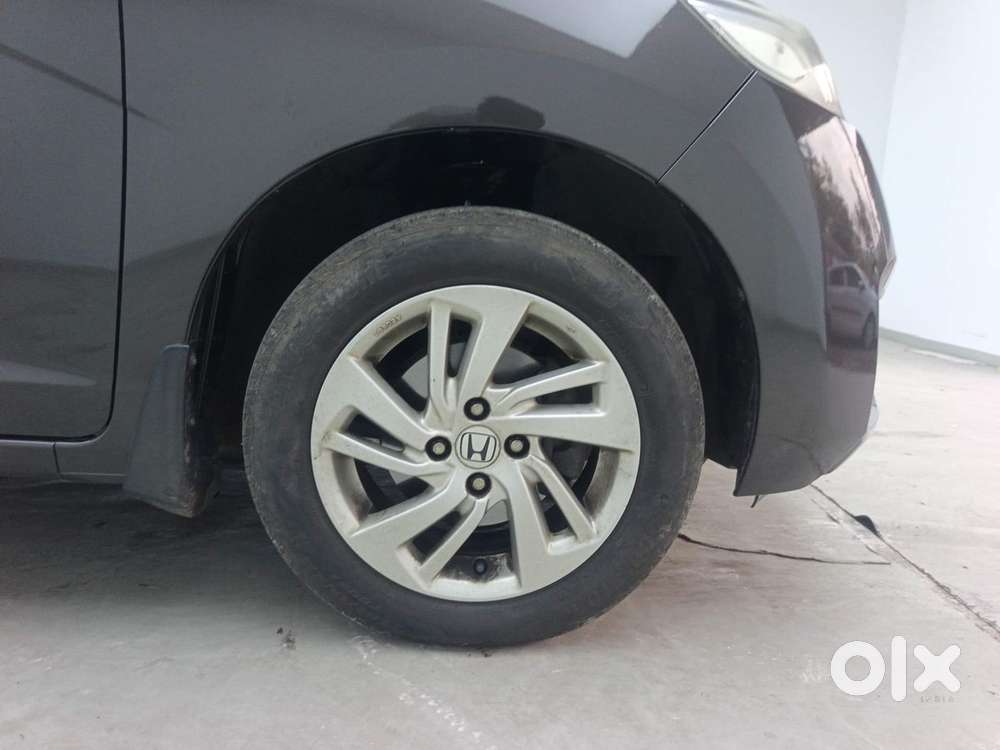 Honda Jazz [2020-2023] 1.2 V I-vtec Mt, 2015, Petrol