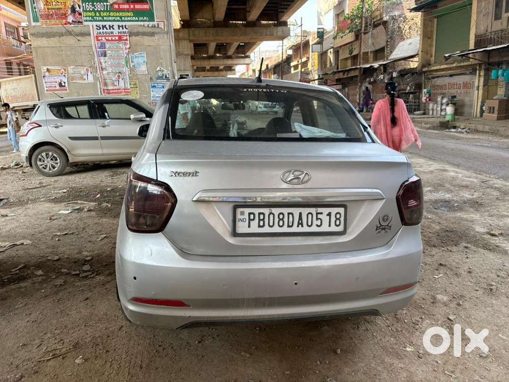 Hyundai Xcent 2015 Petrol Well Maintained