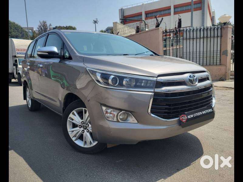 Toyota Innova Crysta 2.8 Zx At, 2016, Diesel